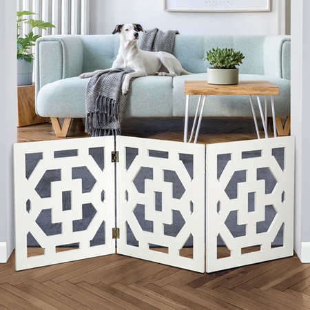 Bundaloo Decorative Wooden Dog Gate | Expandable Barrier for Stairs & Doorways